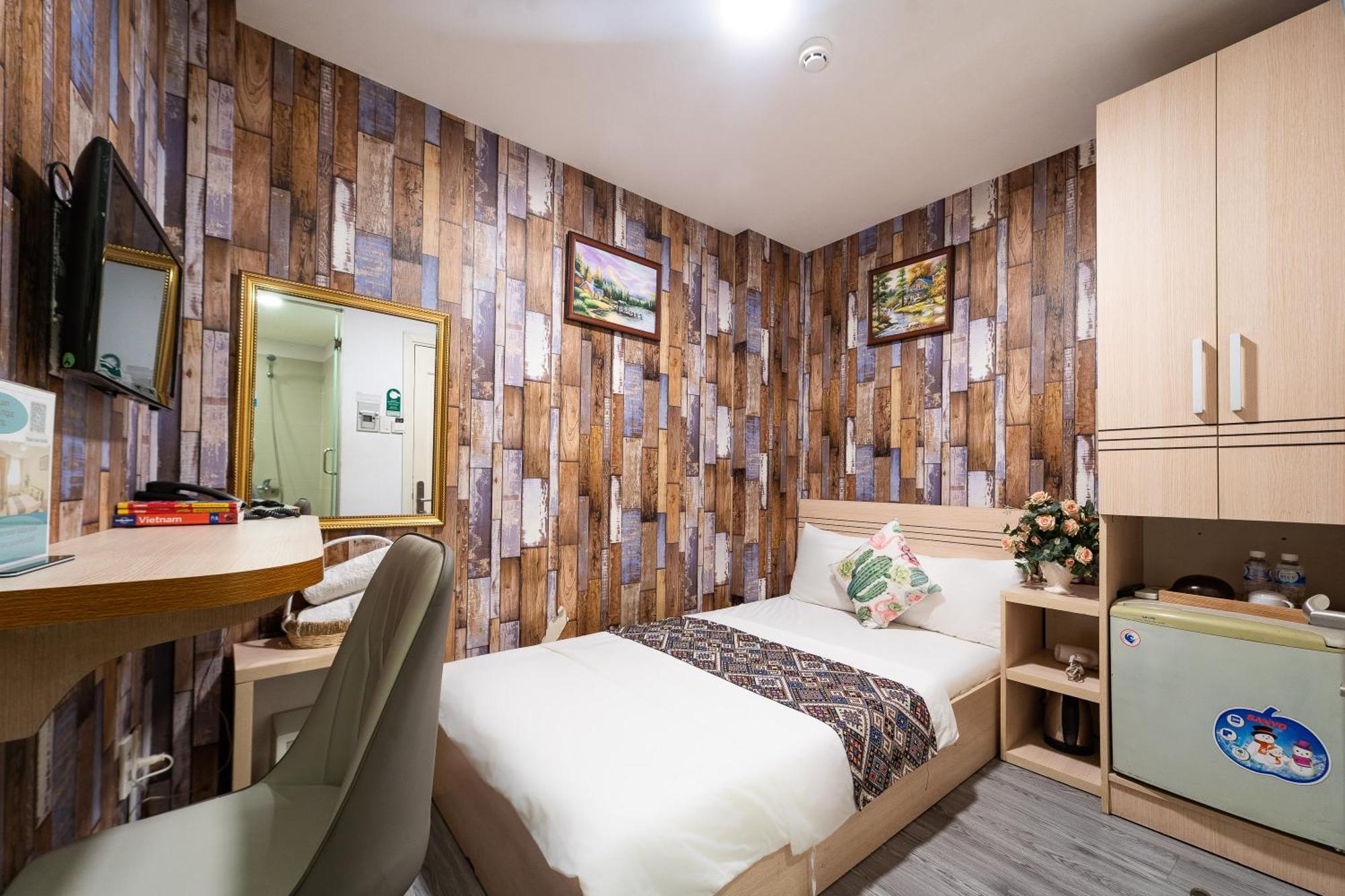 Galaxy Boutique Sai Gon Central Hotel Ho Chi Minh City Bagian luar foto